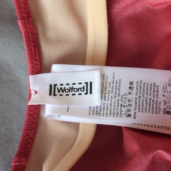 🍉HOST PIC!🍉 NWT WOLFORD ONE PIECE XS/ F CUP - Picture 7 of 16